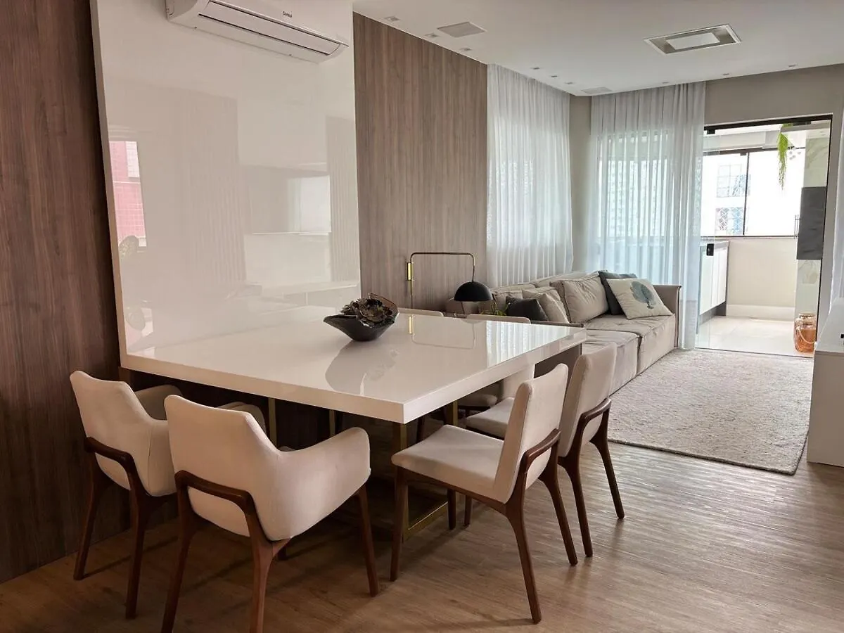 Apartamento Inteiro Reformado - Localizacao Perfeita E Otima Localizacao Балнеариу-Камбориу 0*,