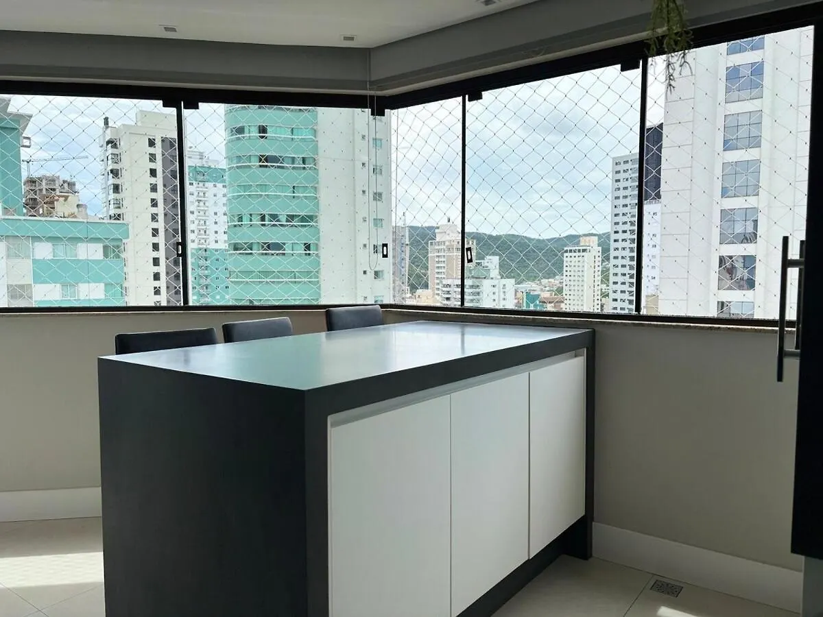 Apartamento Inteiro Reformado - Localizacao Perfeita E Otima Localizacao Балнеариу-Камбориу Апартаменты