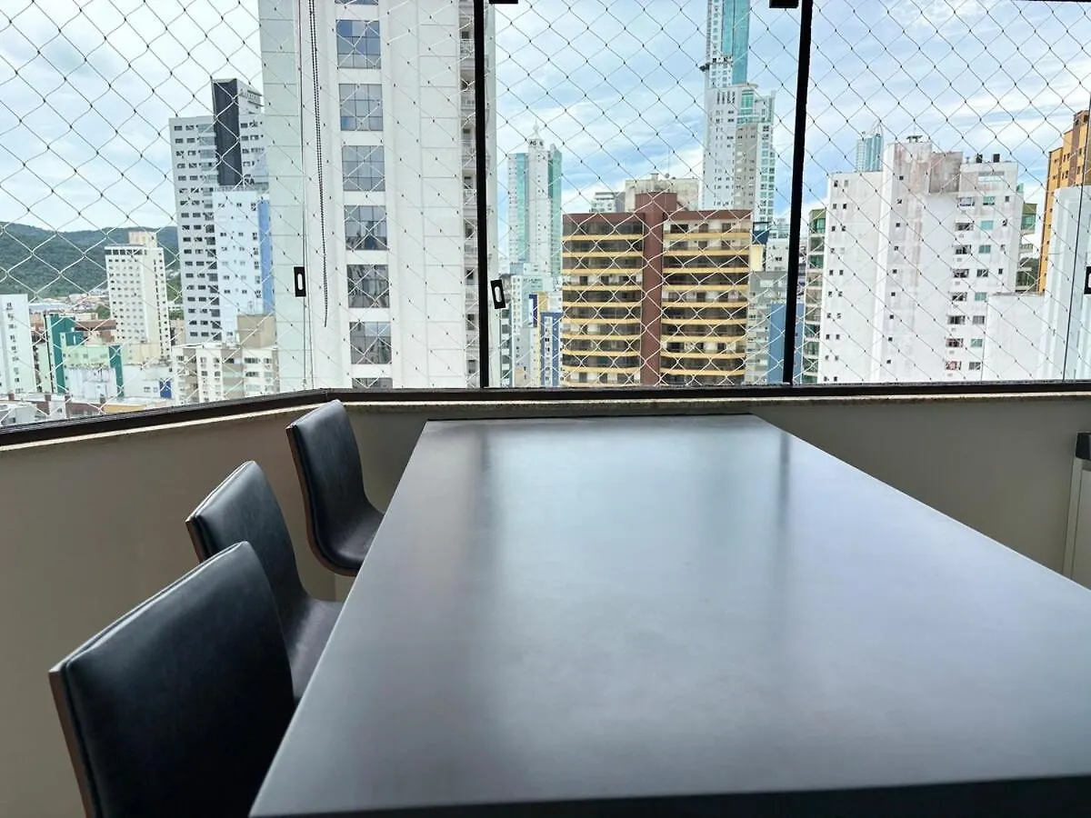 Apartamento Inteiro Reformado - Localizacao Perfeita E Otima Localizacao Балнеариу-Камбориу 0*,