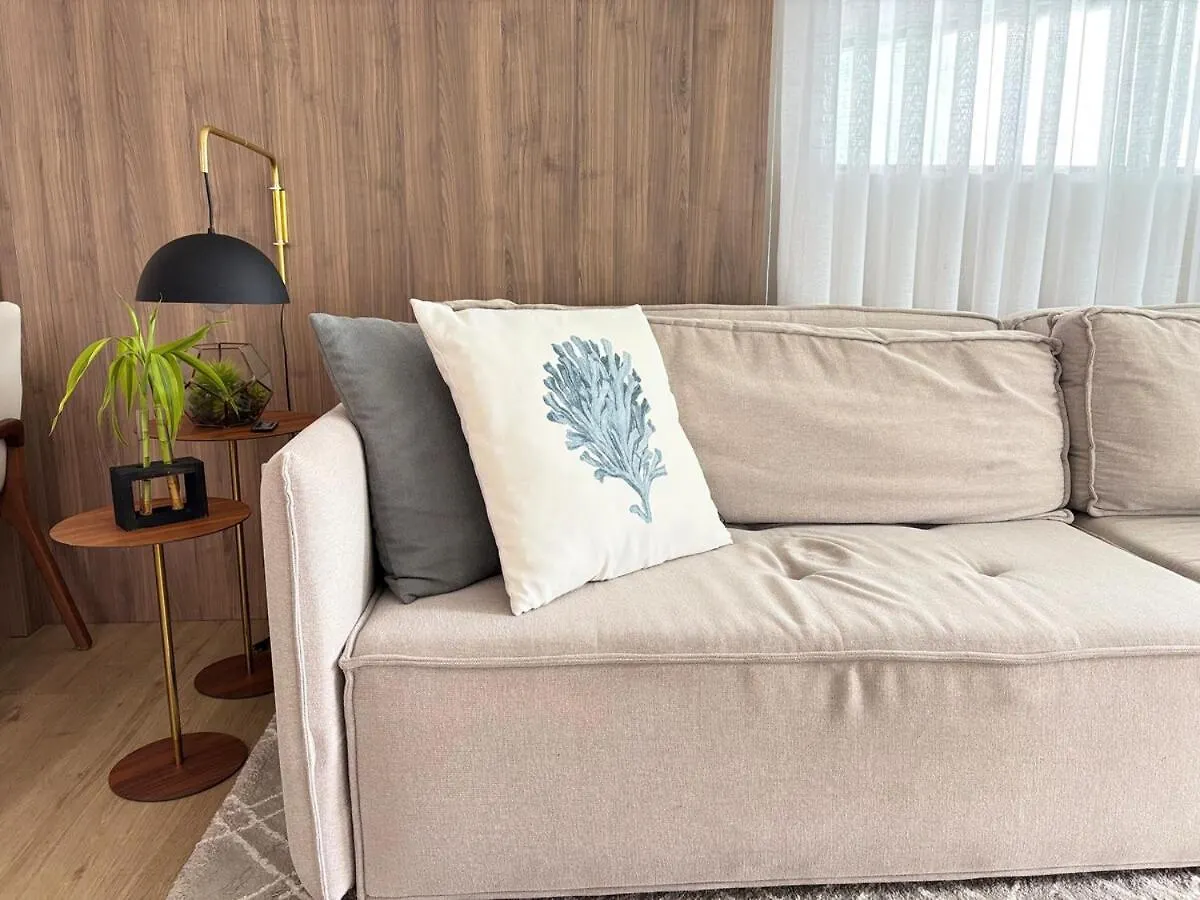 Apartamento Inteiro Reformado - Localizacao Perfeita E Otima Localizacao Балнеариу-Камбориу